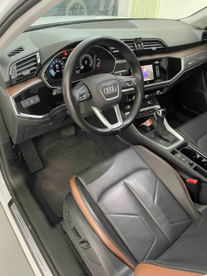 2021 Audi Q3 1.4T 150HP L4 7DCT,autocango,china used car exporter,china ev exporter,chinese used car exporter,chinese used ev exporter