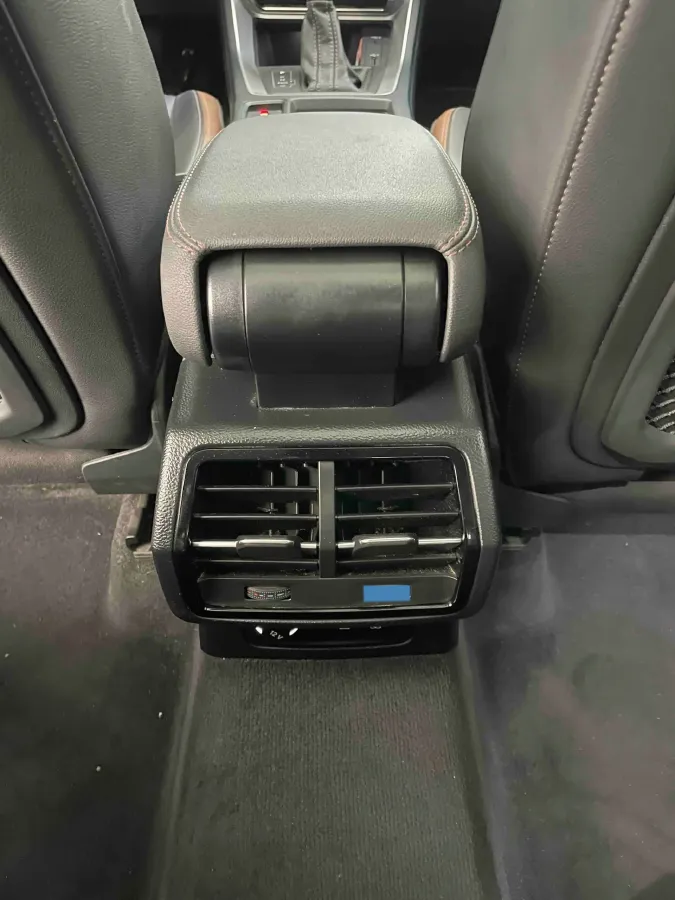 2021 Audi Q3 1.4T 150HP L4 7DCT,autocango,china used car exporter,china ev exporter,chinese used car exporter,chinese used ev exporter