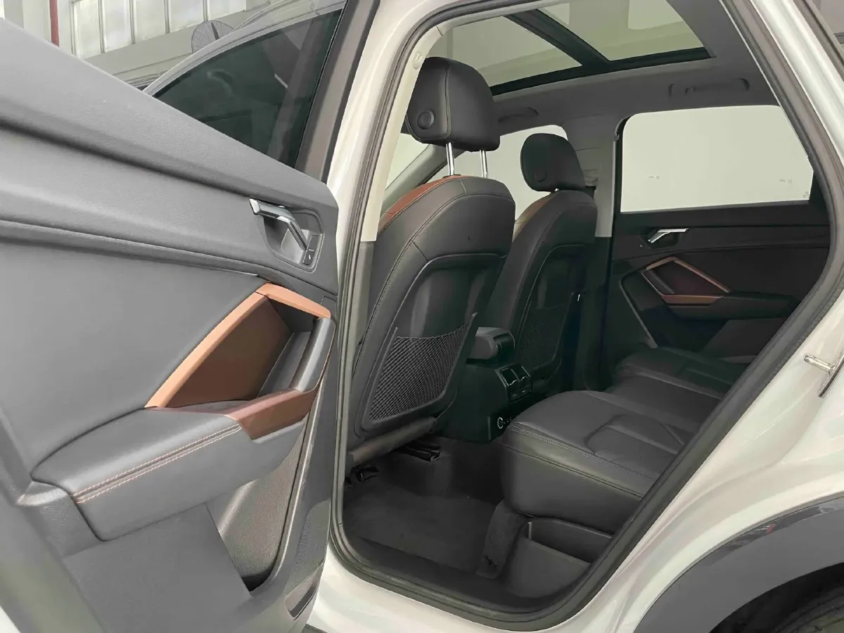 2021 Audi Q3 1.4T 150HP L4 7DCT,autocango,china used car exporter,china ev exporter,chinese used car exporter,chinese used ev exporter