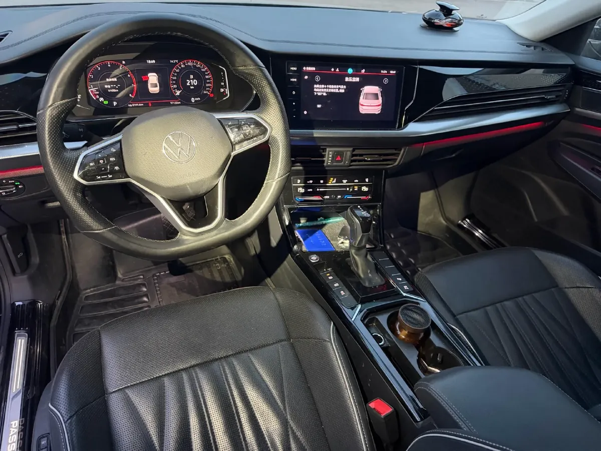 2023 Volkswagen Passat 2.0T 186HP L4 7DCT,autocango,china used car exporter,china ev exporter,chinese used car exporter,chinese used ev exporter
