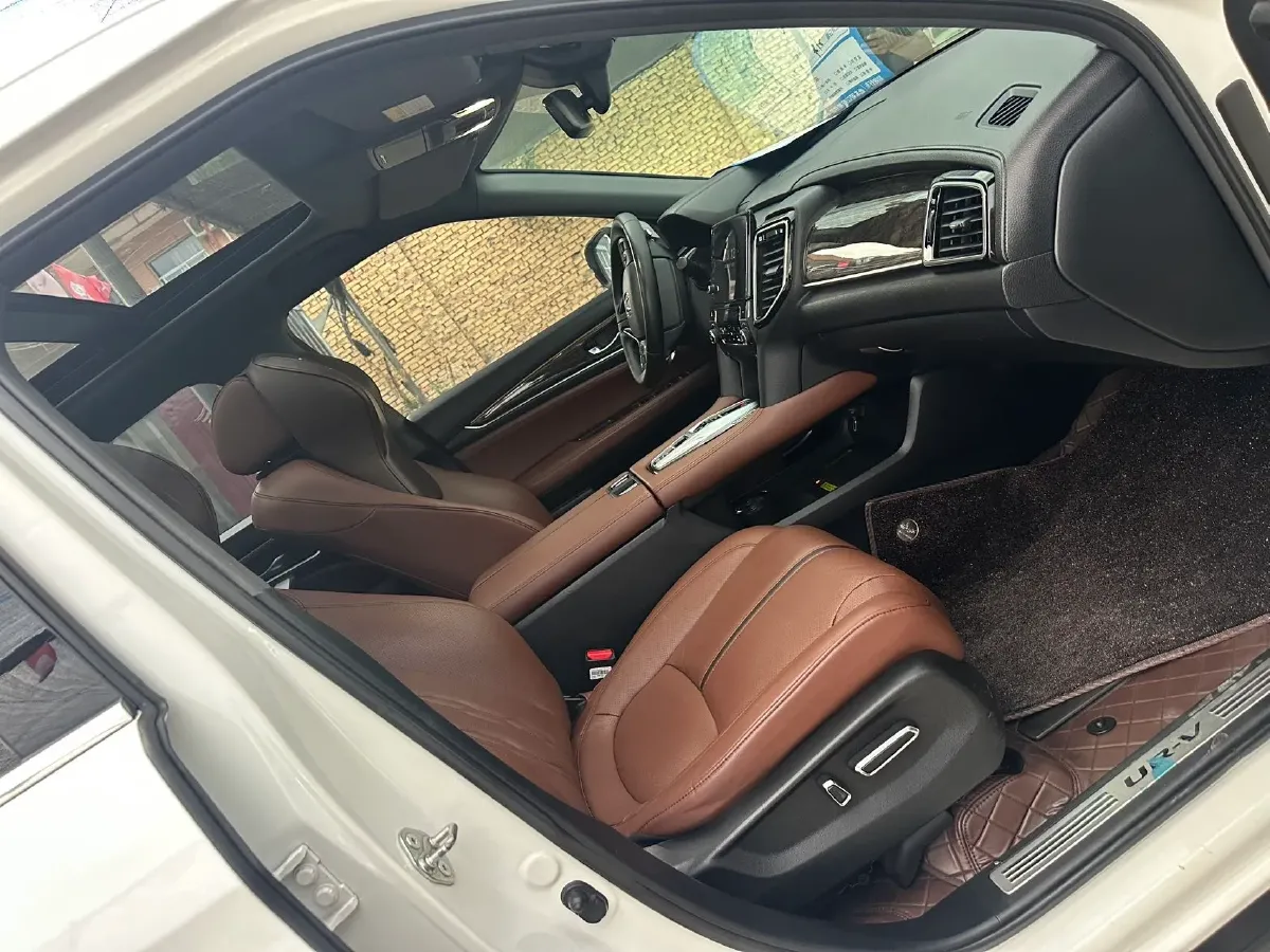 2020 Honda UR-V 2.0T 272HP L4 9AT,autocango,china used car exporter,china ev exporter,chinese used car exporter,chinese used ev exporter