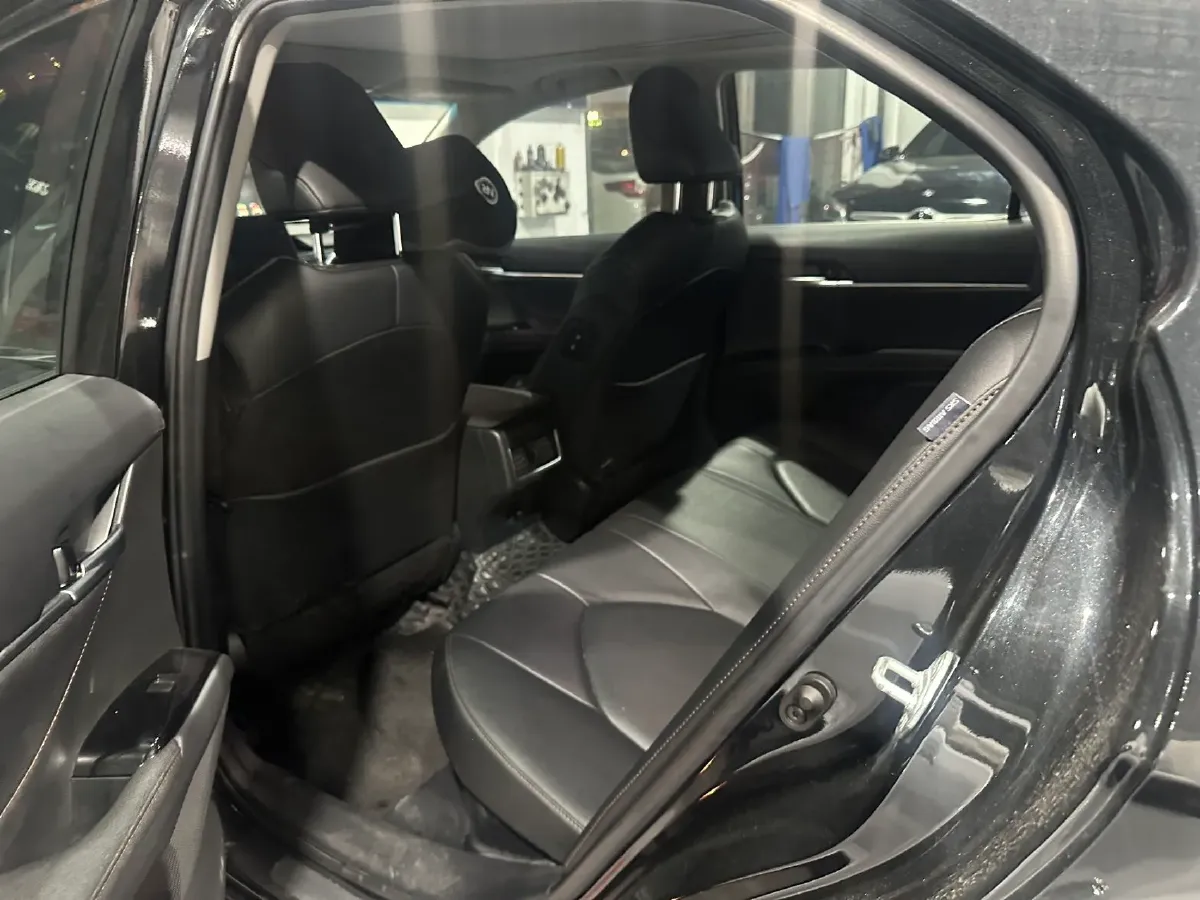 2023 Toyota Camry 2.5L 178HP L4 E-CVT Hybrid,autocango,china used car exporter,china ev exporter,chinese used car exporter,chinese used ev exporter