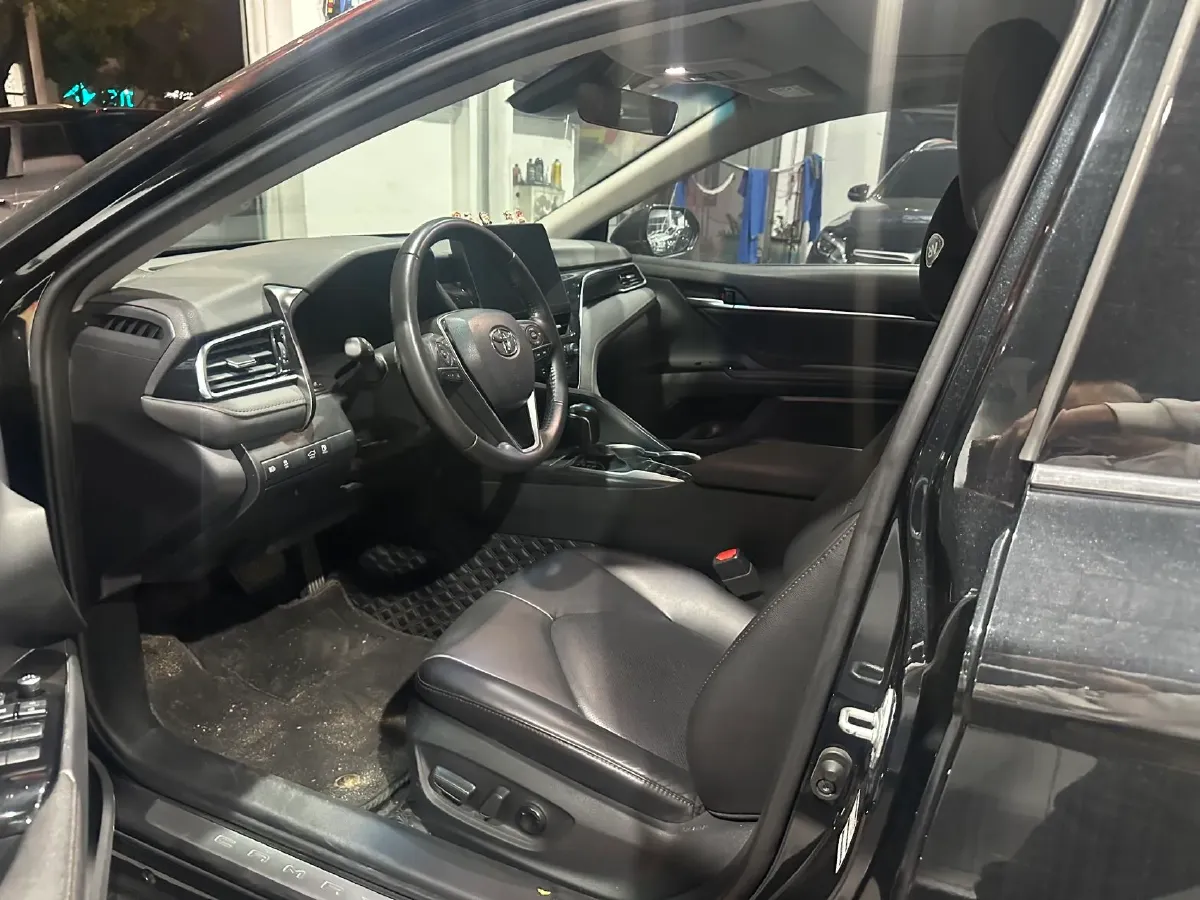 2023 Toyota Camry 2.5L 178HP L4 E-CVT Hybrid,autocango,china used car exporter,china ev exporter,chinese used car exporter,chinese used ev exporter