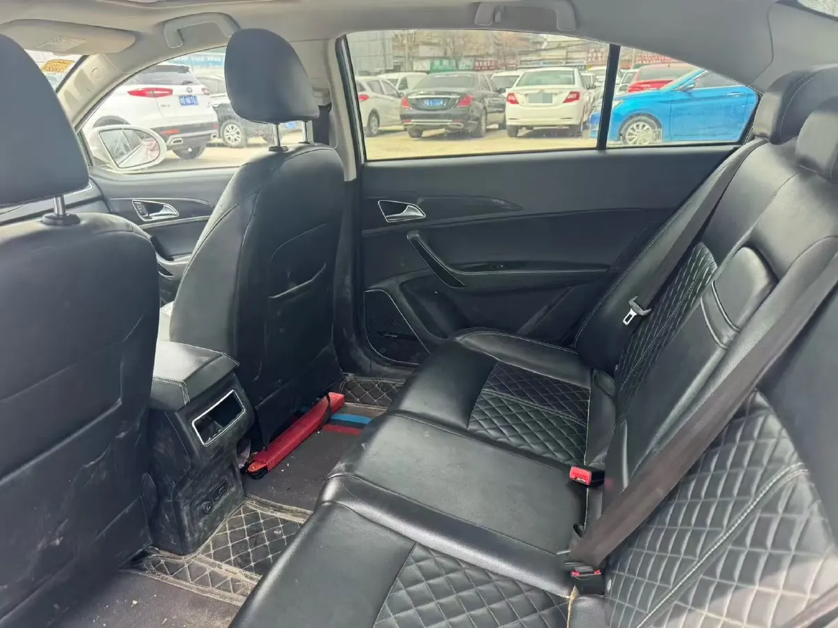 2017 Zotye Z560 1.5T 150HP L4 CVT,autocango,china used car exporter,china ev exporter,chinese used car exporter,chinese used ev exporter