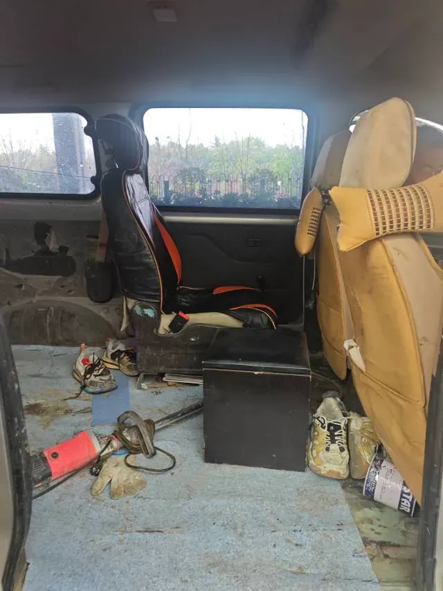 2019 WuLing HongGuang V 1.5L 99HP L4 6MT,autocango,china used car exporter,china ev exporter,chinese used car exporter,chinese used ev exporter