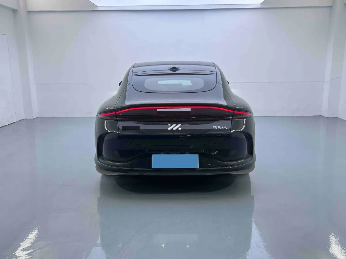 2024 IM L6 BEV 75KWH,autocango,china used car exporter,china ev exporter,chinese used car exporter,chinese used ev exporter