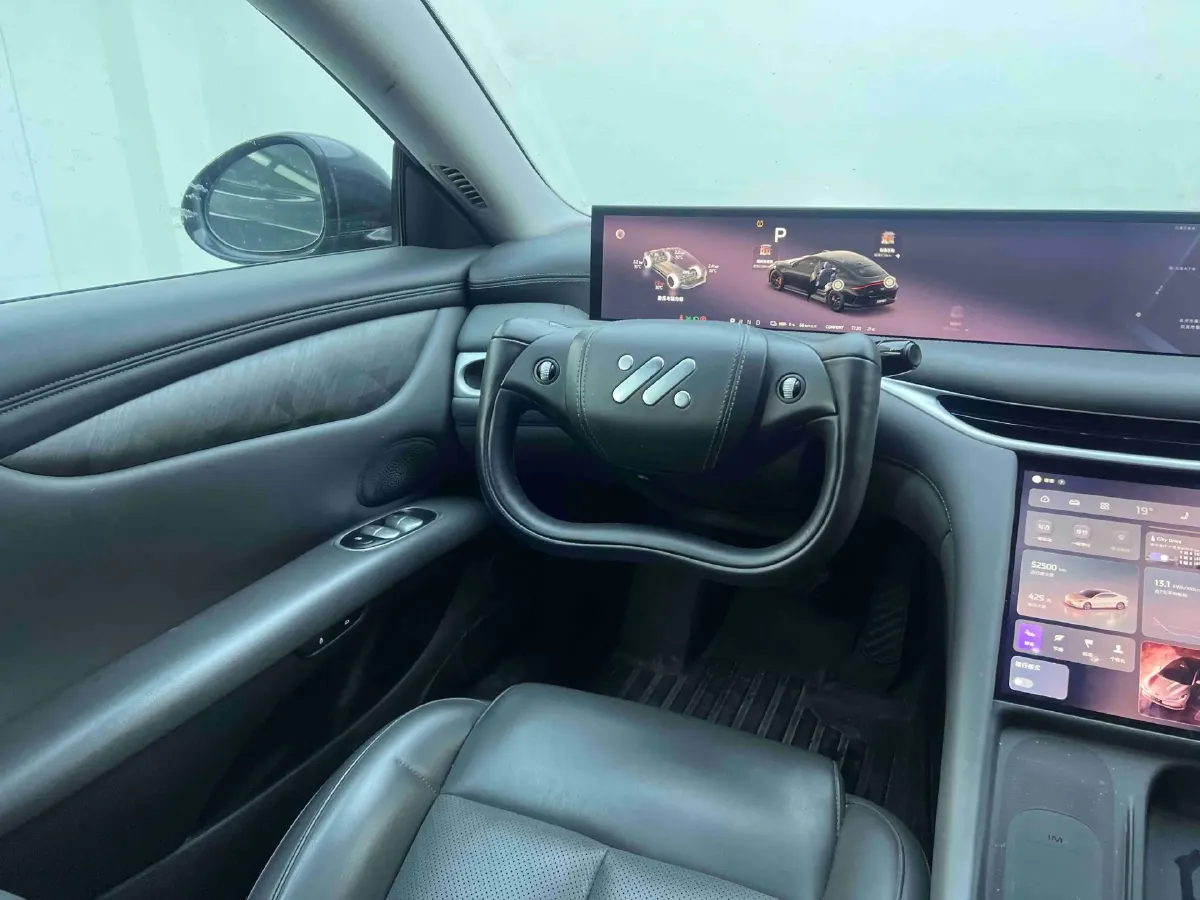 2024 IM L6 BEV 75KWH,autocango,china used car exporter,china ev exporter,chinese used car exporter,chinese used ev exporter