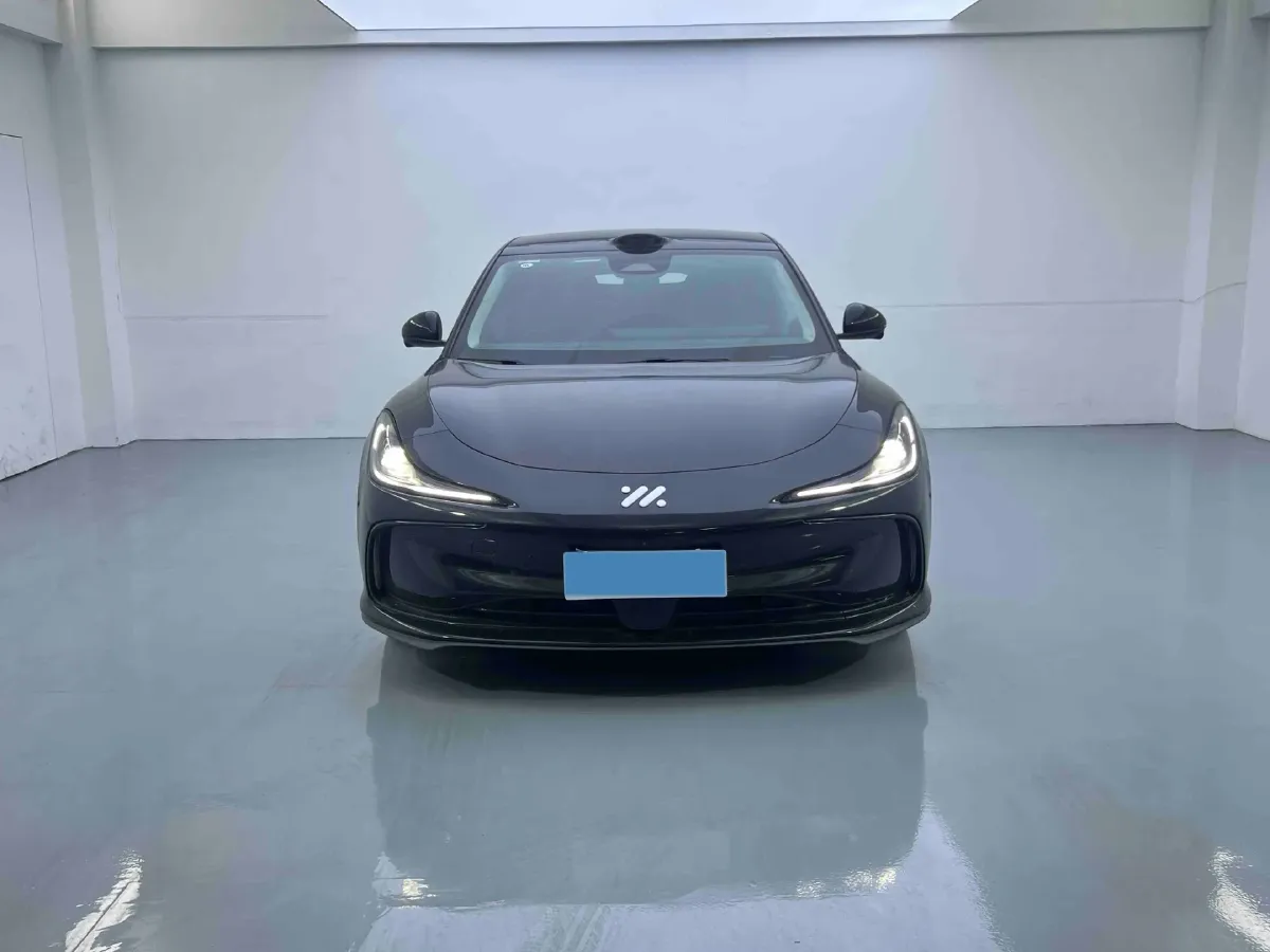 2024 IM L6 BEV 75KWH,autocango,china used car exporter,china ev exporter,chinese used car exporter,chinese used ev exporter