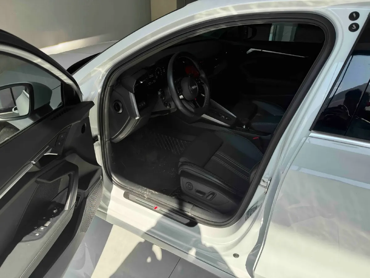 2023 Audi A3 1.4T 150HP L4 7DCT,autocango,china used car exporter,china ev exporter,chinese used car exporter,chinese used ev exporter