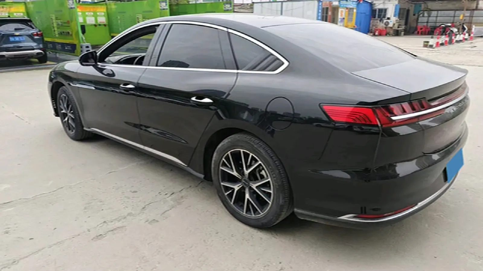 2022 BYD e9 BEV 63.36KWH,autocango,china used car exporter,china ev exporter,chinese used car exporter,chinese used ev exporter