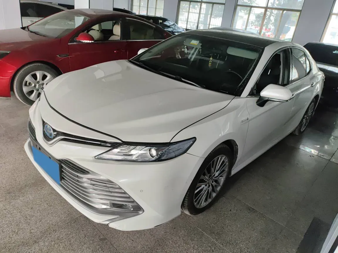 2019 Toyota Camry 2.5L 178HP L4 E-CVT Hybrid,autocango,china used car exporter,china ev exporter,chinese used car exporter,chinese used ev exporter