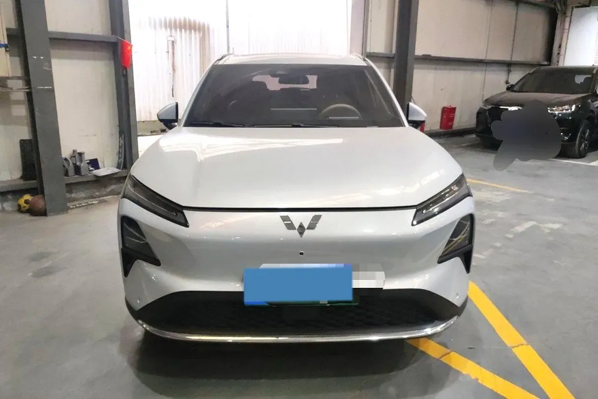 2024 WuLing XingGuangS BEV 60KWH,autocango,china used car exporter,china ev exporter,chinese used car exporter,chinese used ev exporter