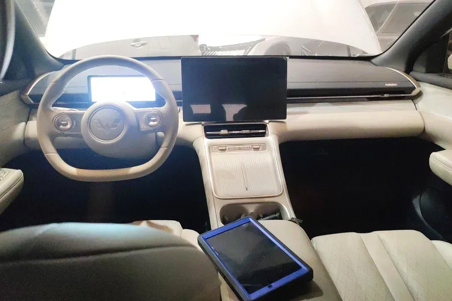 2024 WuLing XingGuangS BEV 60KWH,autocango,china used car exporter,china ev exporter,chinese used car exporter,chinese used ev exporter