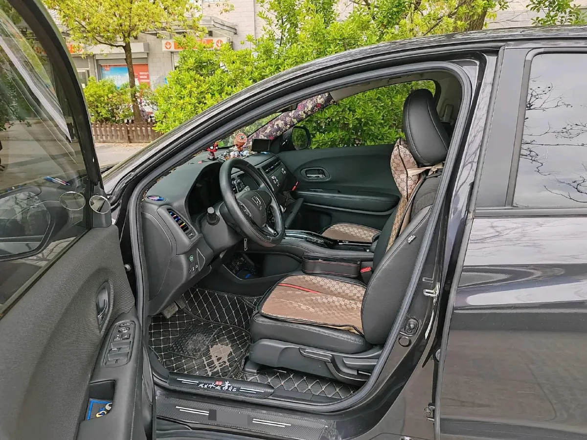 2022 Honda Vezel 1.5L 131HP L4 CVT,autocango,china used car exporter,china ev exporter,chinese used car exporter,chinese used ev exporter