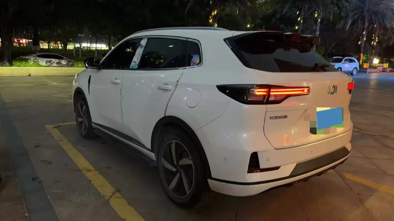 2023 Venucia VX6 BEV 62KWH,autocango,china used car exporter,china ev exporter,chinese used car exporter,chinese used ev exporter