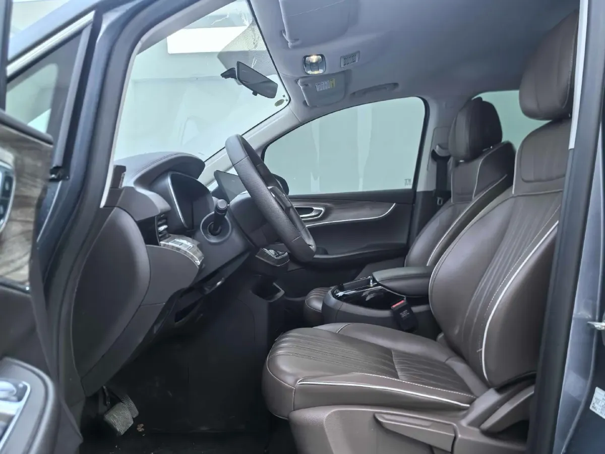 2022 Roewe iMAX8 BEV 90KWH,autocango,china used car exporter,china ev exporter,chinese used car exporter,chinese used ev exporter