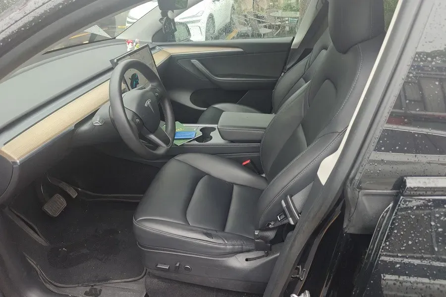 2021 MINI COUNTRYMAN 1.5T 136HP L3 8AT,autocango,china used car exporter,china ev exporter,chinese used car exporter,chinese used ev exporter