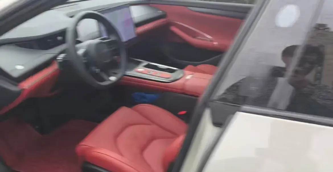 2024 MI SU7 BEV 94.3KWH,autocango,china used car exporter,china ev exporter,chinese used car exporter,chinese used ev exporter