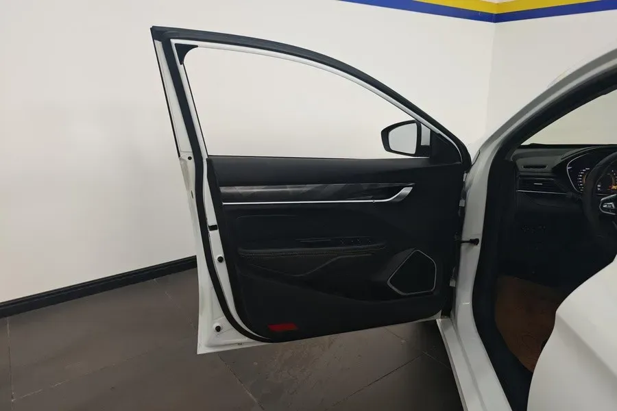 2021 Geely Binray 1.4T 141HP L4 CVT,autocango,china used car exporter,china ev exporter,chinese used car exporter,chinese used ev exporter