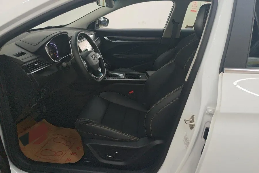 2021 Geely Binray 1.4T 141HP L4 CVT,autocango,china used car exporter,china ev exporter,chinese used car exporter,chinese used ev exporter