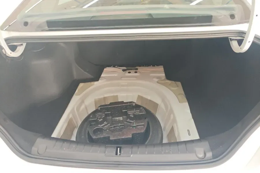 2021 Geely Binray 1.4T 141HP L4 CVT,autocango,china used car exporter,china ev exporter,chinese used car exporter,chinese used ev exporter