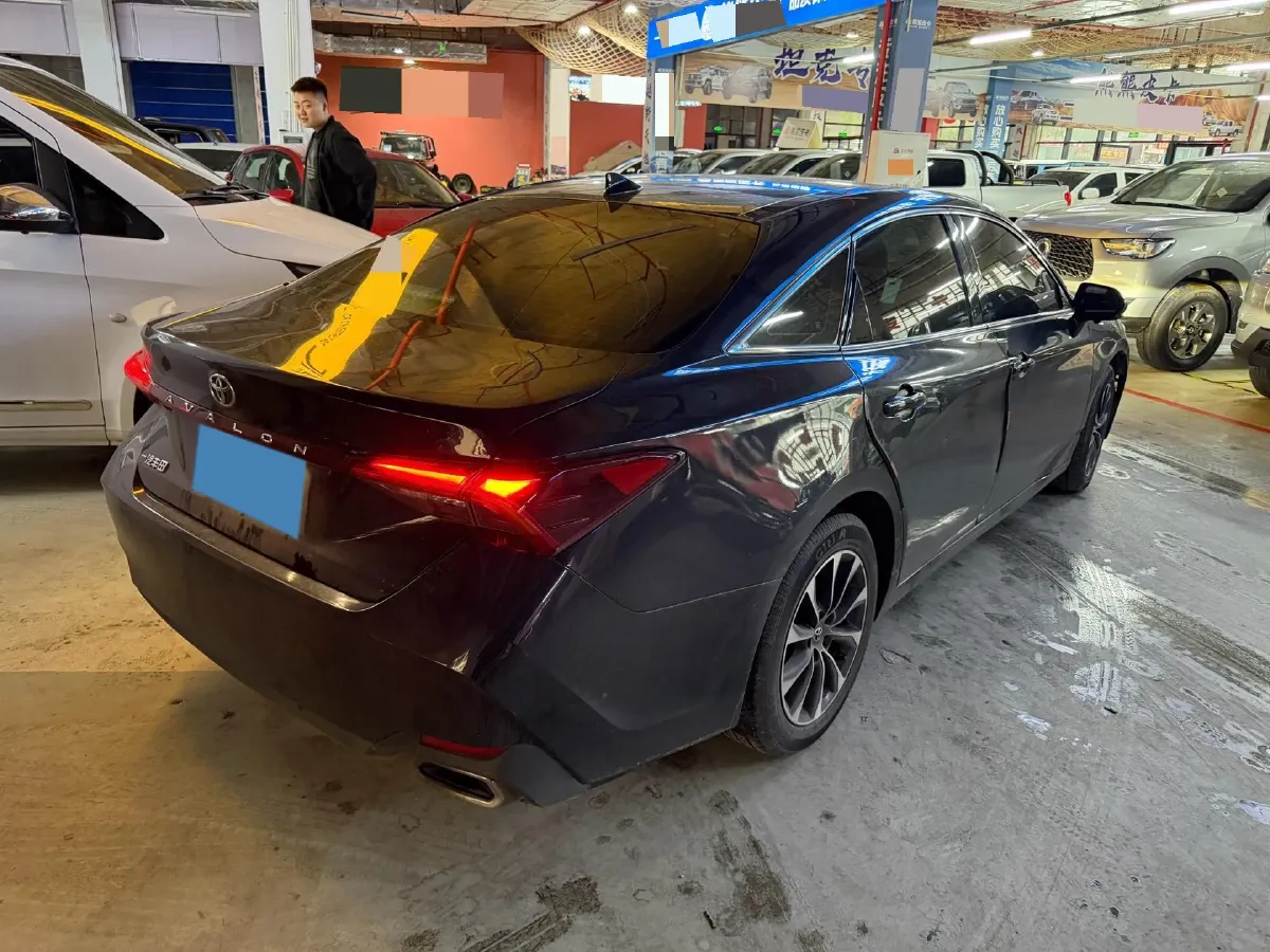 2022 Toyota Avalon 2.0L 178HP L4 CVT,autocango,china used car exporter,china ev exporter,chinese used car exporter,chinese used ev exporter