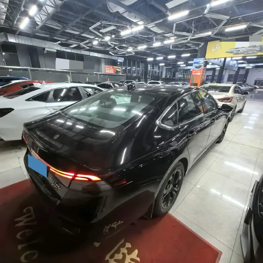 2025 Honda Accord 1.5T 192HP L4 CVT,autocango,china used car exporter,china ev exporter,chinese used car exporter,chinese used ev exporter