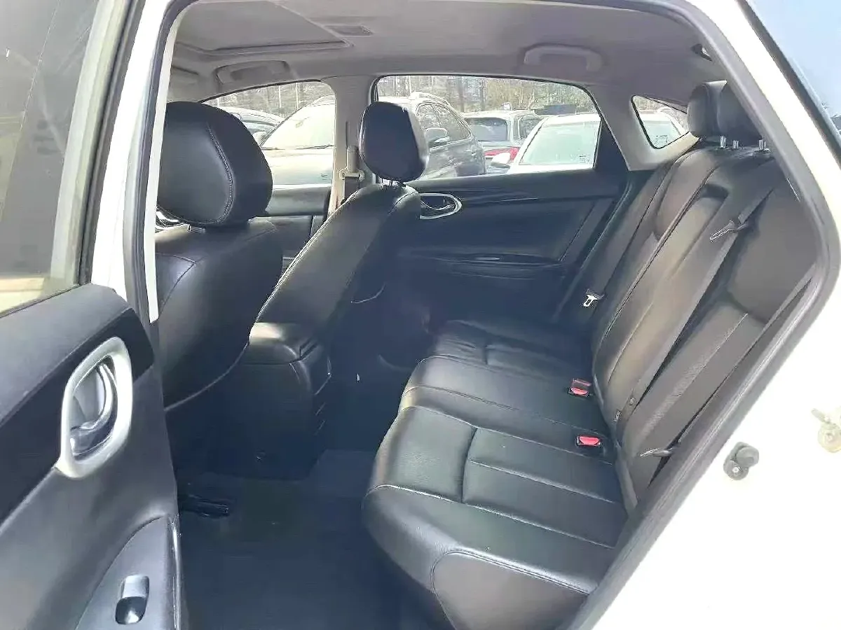 2021 Nissan Sylphy 1.6L 122HP L4 CVT,autocango,china used car exporter,china ev exporter,chinese used car exporter,chinese used ev exporter