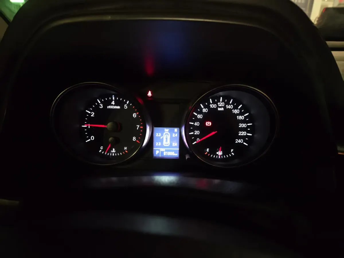 2021 Haval M6 1.5T 150HP L4 7DCT,autocango,china used car exporter,china ev exporter,chinese used car exporter,chinese used ev exporter