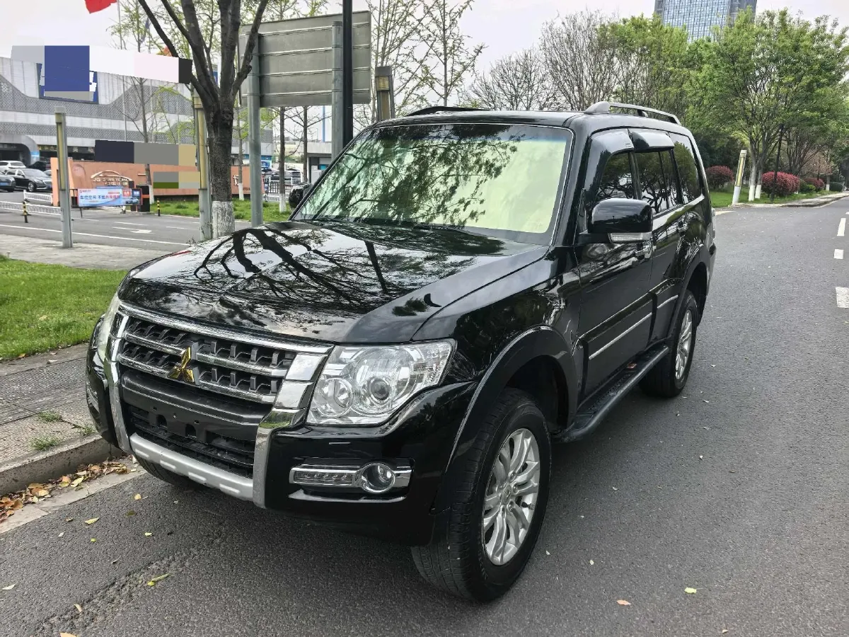 2017 Honda Jade 1.8L 141HP L4 5AT,autocango,china used car exporter,china ev exporter,chinese used car exporter,chinese used ev exporter