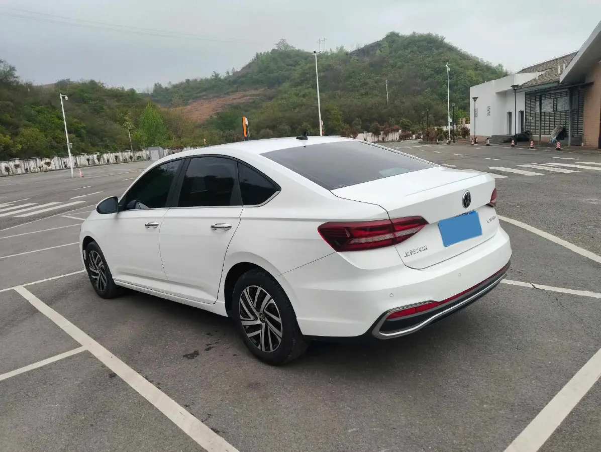 2023 Volkswagen Lavida 1.4T 150HP L4 7DCT,autocango,china used car exporter,china ev exporter,chinese used car exporter,chinese used ev exporter