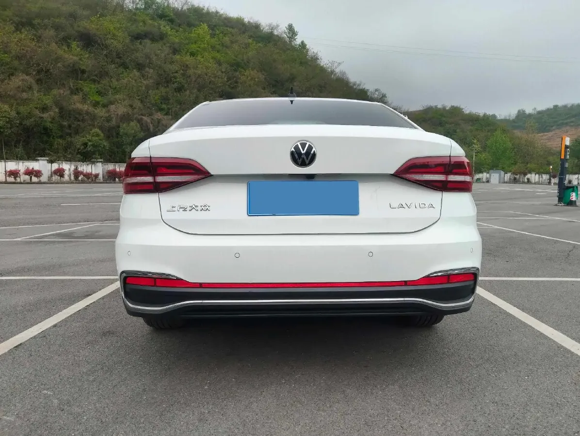 2023 Volkswagen Lavida 1.4T 150HP L4 7DCT,autocango,china used car exporter,china ev exporter,chinese used car exporter,chinese used ev exporter