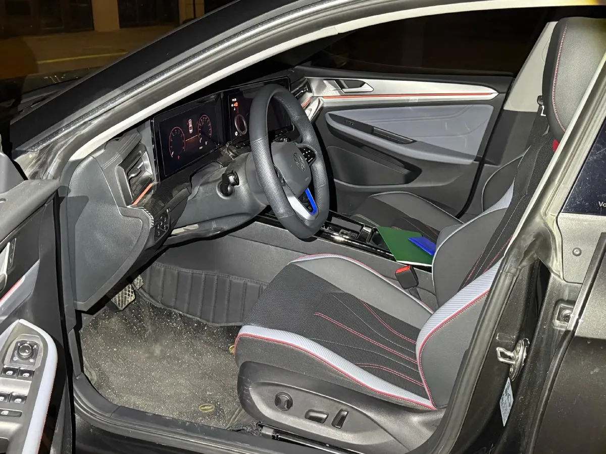 2023 Volkswagen Lamando 1.4T 150HP L4 7DCT,autocango,china used car exporter,china ev exporter,chinese used car exporter,chinese used ev exporter