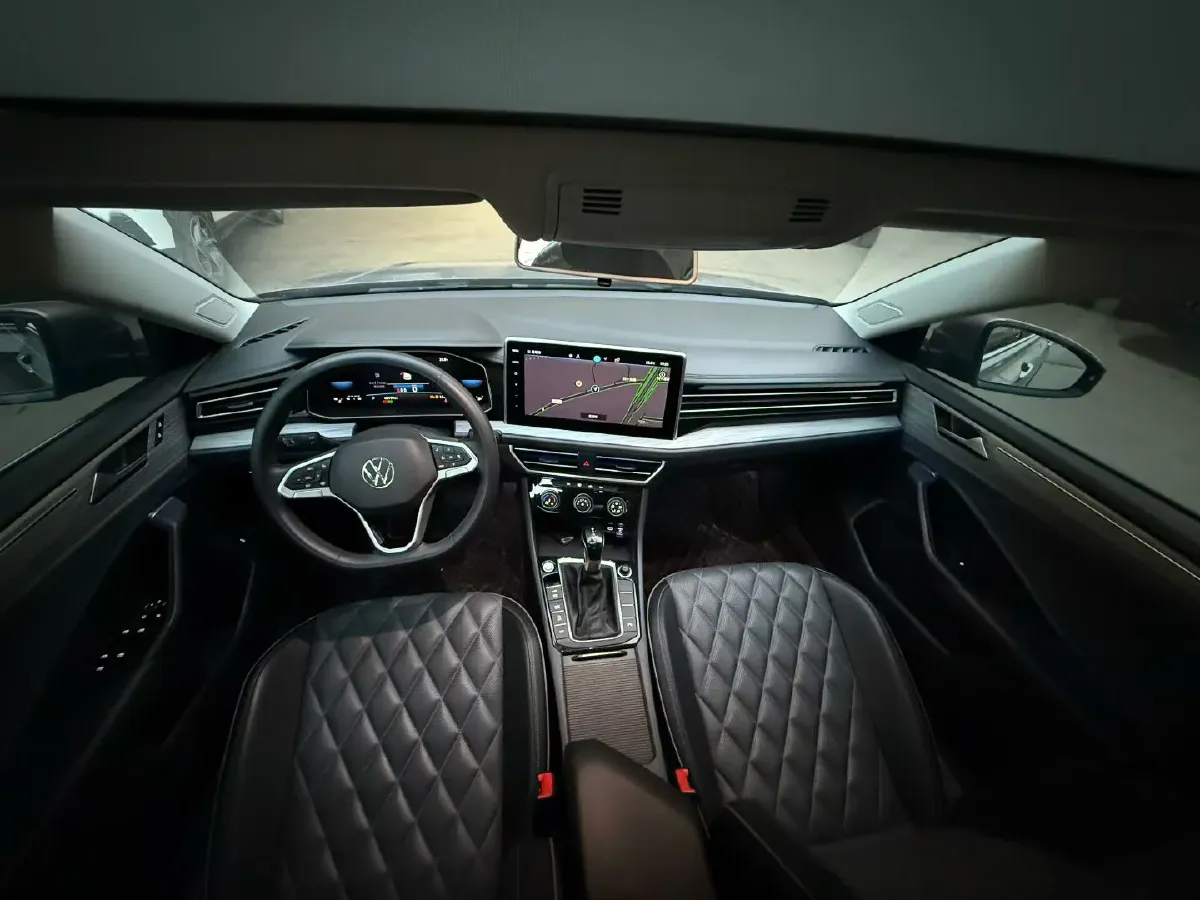 2023 Volkswagen Sagitar 1.5T 160HP L4 7DCT,autocango,china used car exporter,china ev exporter,chinese used car exporter,chinese used ev exporter