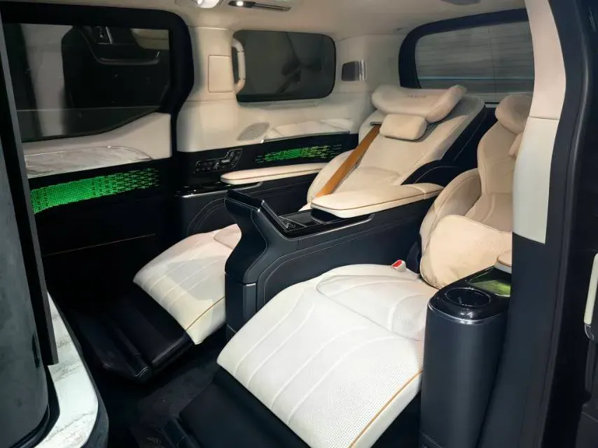 2024 Zeekr 009 BEV 108KWH,autocango,china used car exporter,china ev exporter,chinese used car exporter,chinese used ev exporter