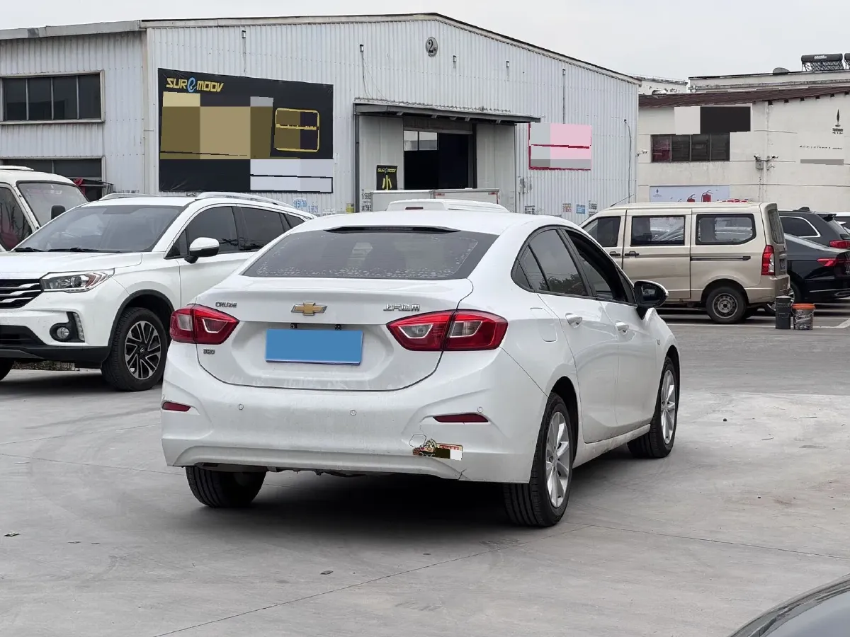 2018 Chevrolet Cruze 1.5L 114HP L4 6AT,autocango,china used car exporter,china ev exporter,chinese used car exporter,chinese used ev exporter