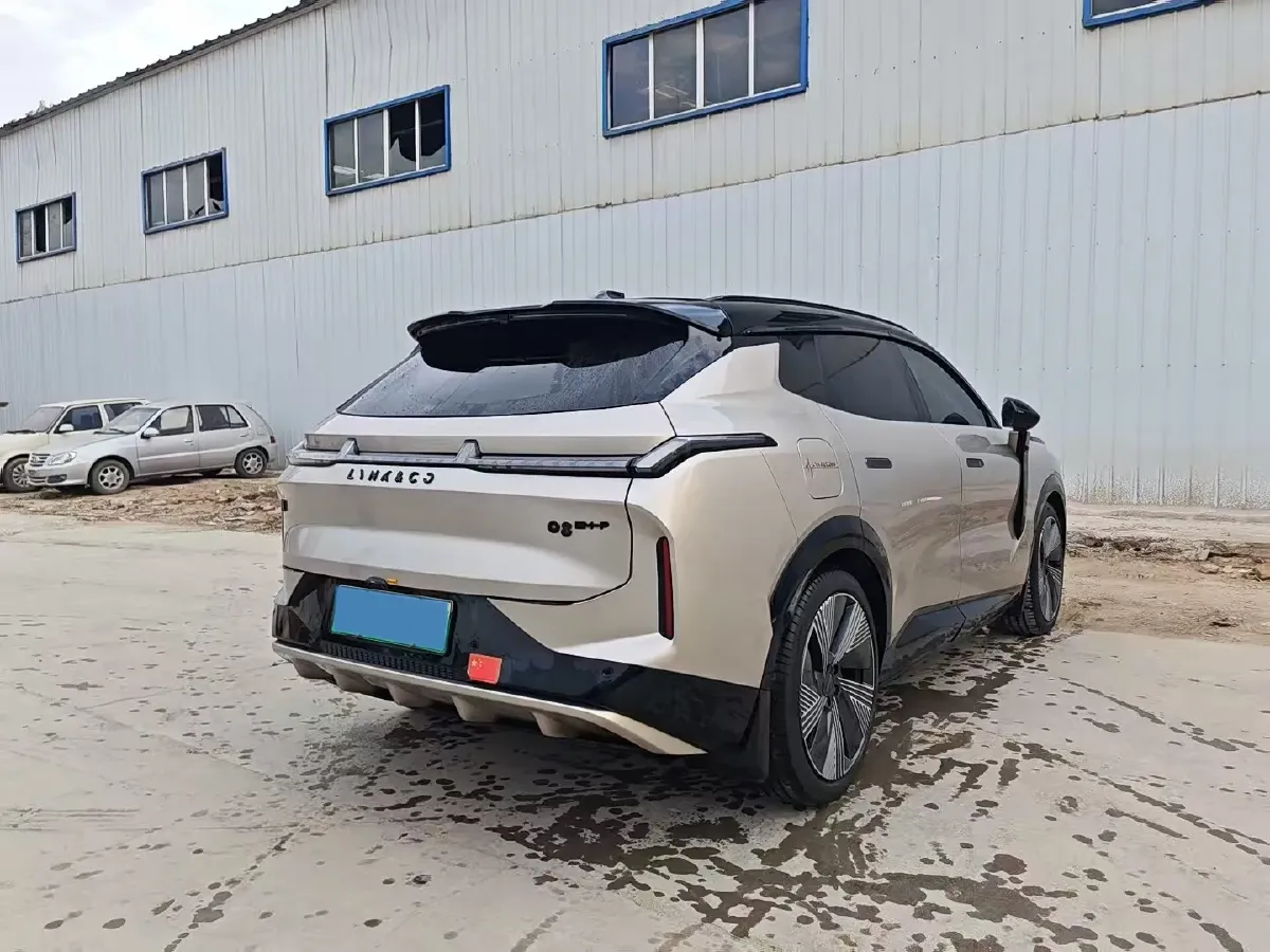2023 LYNK&CO 08 EM-P 1.5T 163HP L4 3DHT PHEV 39.8KWH,autocango,china used car exporter,china ev exporter,chinese used car exporter,chinese used ev exporter