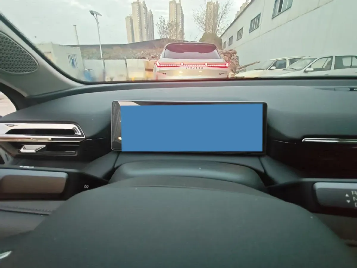 2023 LYNK&CO 08 EM-P 1.5T 163HP L4 3DHT PHEV 39.8KWH,autocango,china used car exporter,china ev exporter,chinese used car exporter,chinese used ev exporter