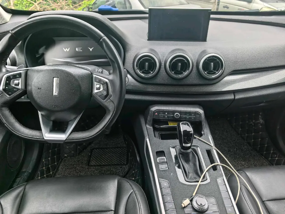 2017 WEY VV7 2.0T 234HP L4 7DCT,autocango,china used car exporter,china ev exporter,chinese used car exporter,chinese used ev exporter