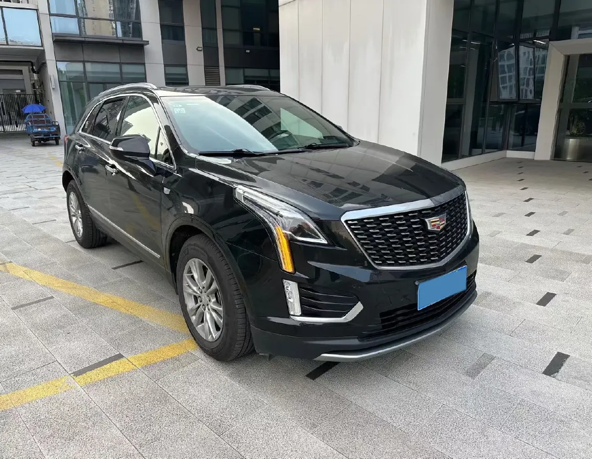 2021 Cadillac XT5 2.0T 237HP L4 9AT,autocango,china used car exporter,china ev exporter,chinese used car exporter,chinese used ev exporter