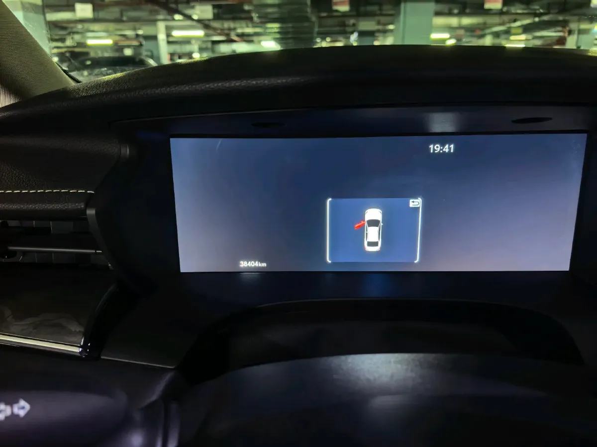 2024 Toyota Camry 2.0L 152HP L4 E-CVT Hybrid,autocango,china used car exporter,china ev exporter,chinese used car exporter,chinese used ev exporter