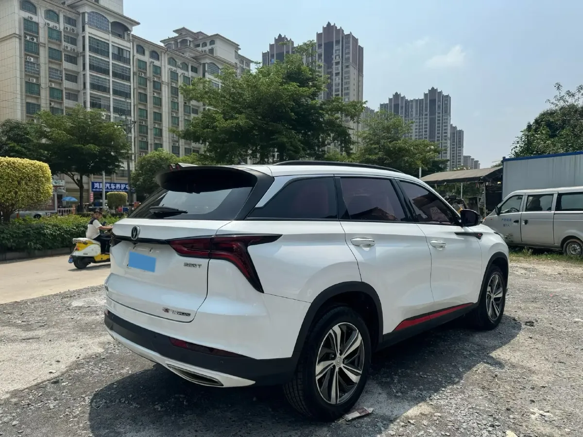 2020 ChangAn CS75 Plus 1.5T 178HP L4 6AT,autocango,china used car exporter,china ev exporter,chinese used car exporter,chinese used ev exporter