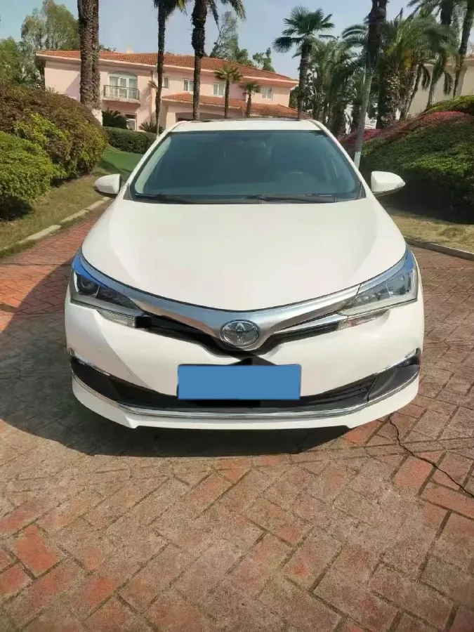 2017 Toyota Corolla 1.2T 116HP L4 CVT,autocango,china used car exporter,china ev exporter,chinese used car exporter,chinese used ev exporter