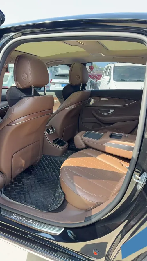 2023 Mercedes-Benz E Class 2.0T 197HP L4 9AT,autocango,china used car exporter,china ev exporter,chinese used car exporter,chinese used ev exporter