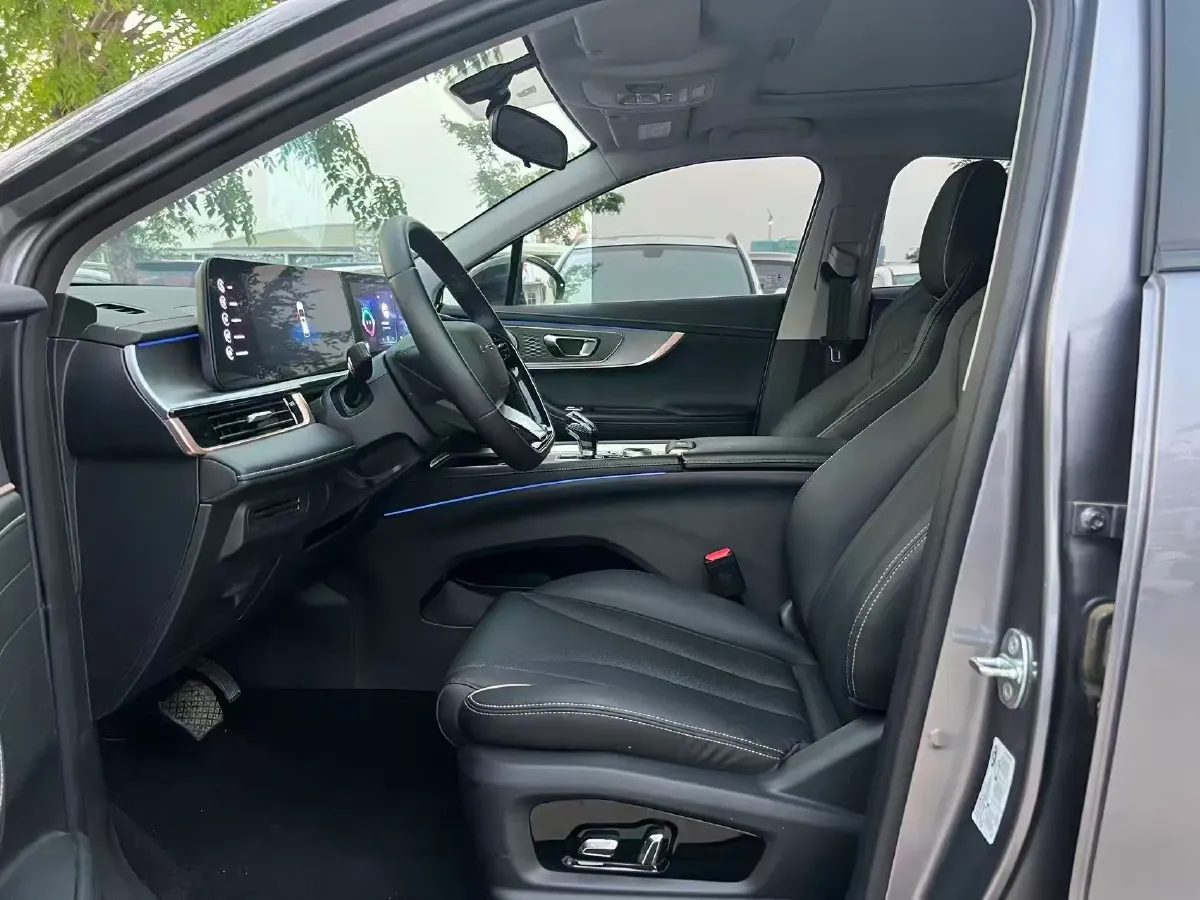 2022 Chery Omoda 1.6T 197HP L4 7DCT,autocango,china used car exporter,china ev exporter,chinese used car exporter,chinese used ev exporter