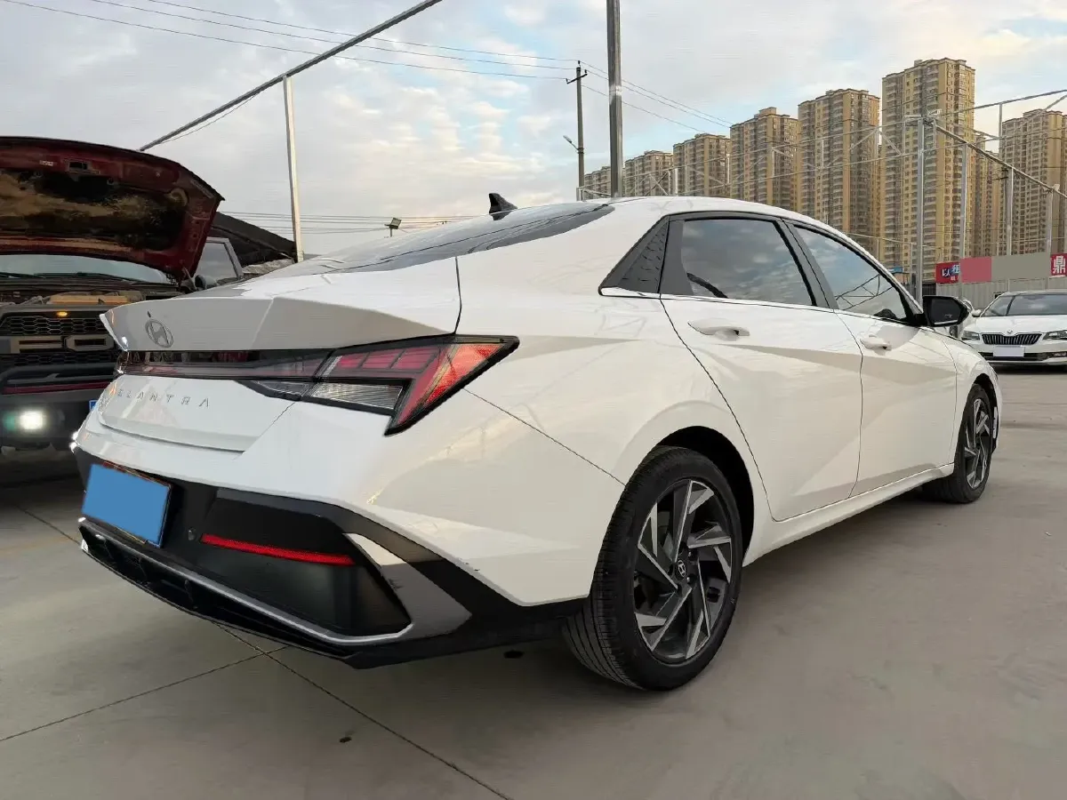 2023 Hyundai Elantra 1.5L 115HP L4 CVT,autocango,china used car exporter,china ev exporter,chinese used car exporter,chinese used ev exporter