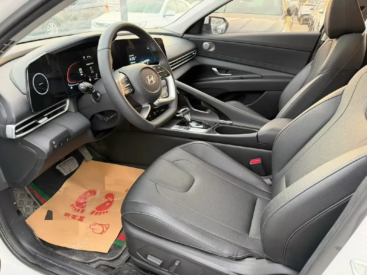 2023 Hyundai Elantra 1.5L 115HP L4 CVT,autocango,china used car exporter,china ev exporter,chinese used car exporter,chinese used ev exporter
