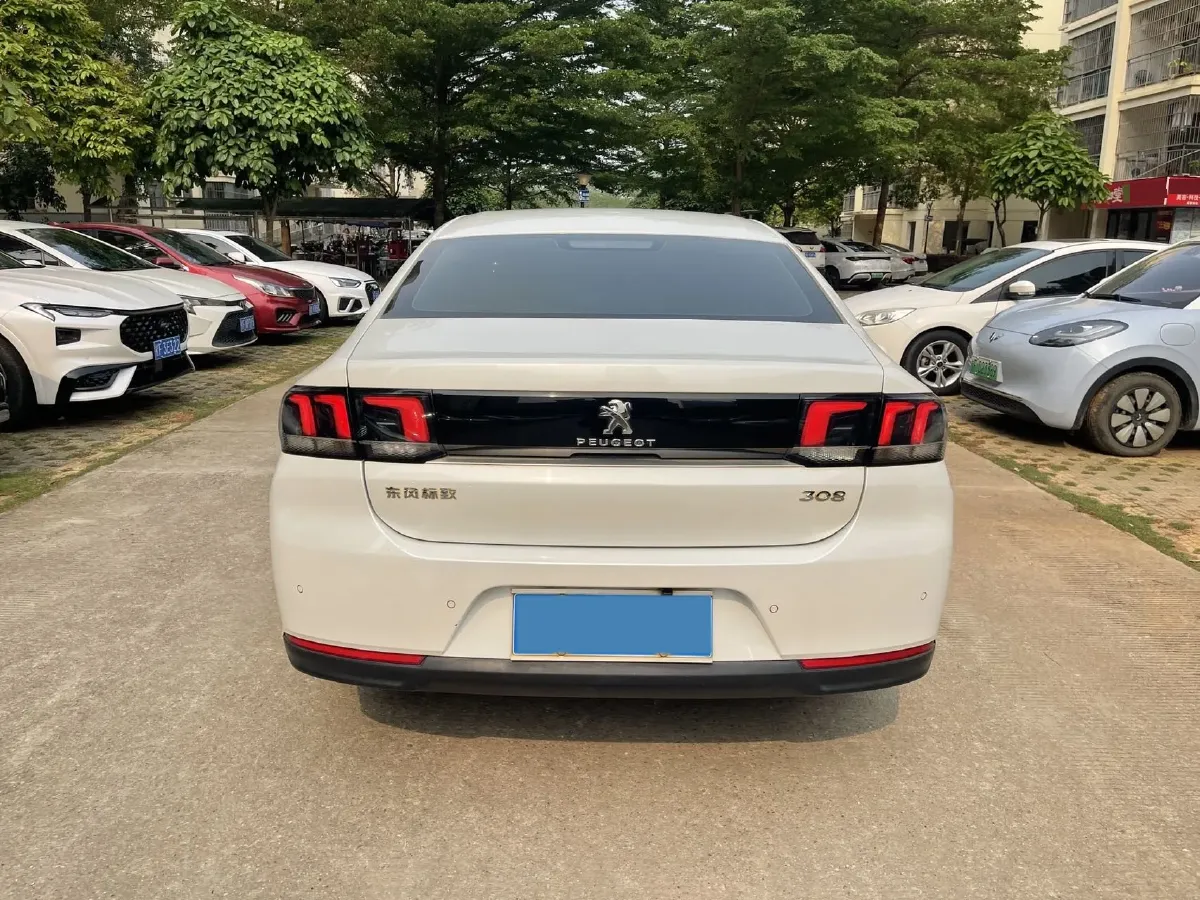 2018 Peugeot 308 1.6L 117HP L4 6AT,autocango,china used car exporter,china ev exporter,chinese used car exporter,chinese used ev exporter