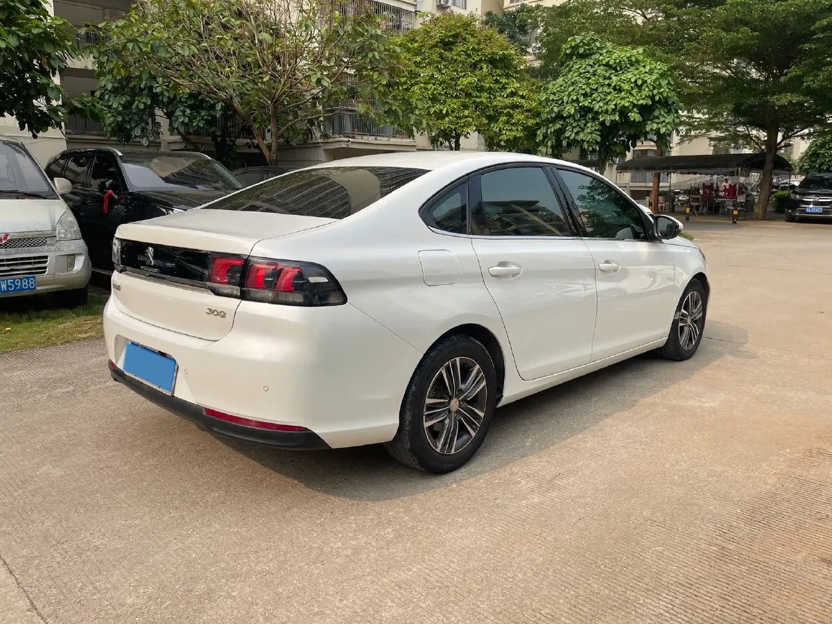 2018 Peugeot 308 1.6L 117HP L4 6AT,autocango,china used car exporter,china ev exporter,chinese used car exporter,chinese used ev exporter