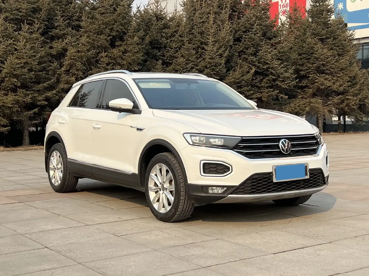 2021 Volkswagen T-Roc 1.4T 150HP L4 7DCT,autocango,china used car exporter,china ev exporter,chinese used car exporter,chinese used ev exporter
